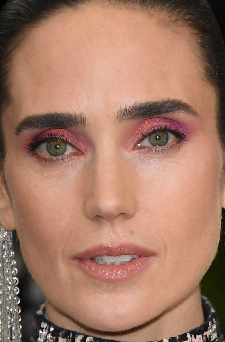 jennifer-connelly-met-gala-2017-close-up